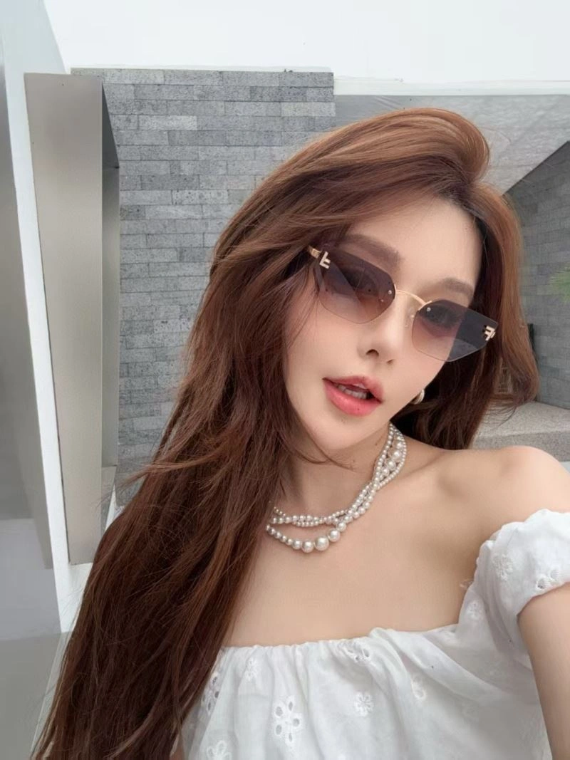 WeatherProof Fendi Sunglasses 279354