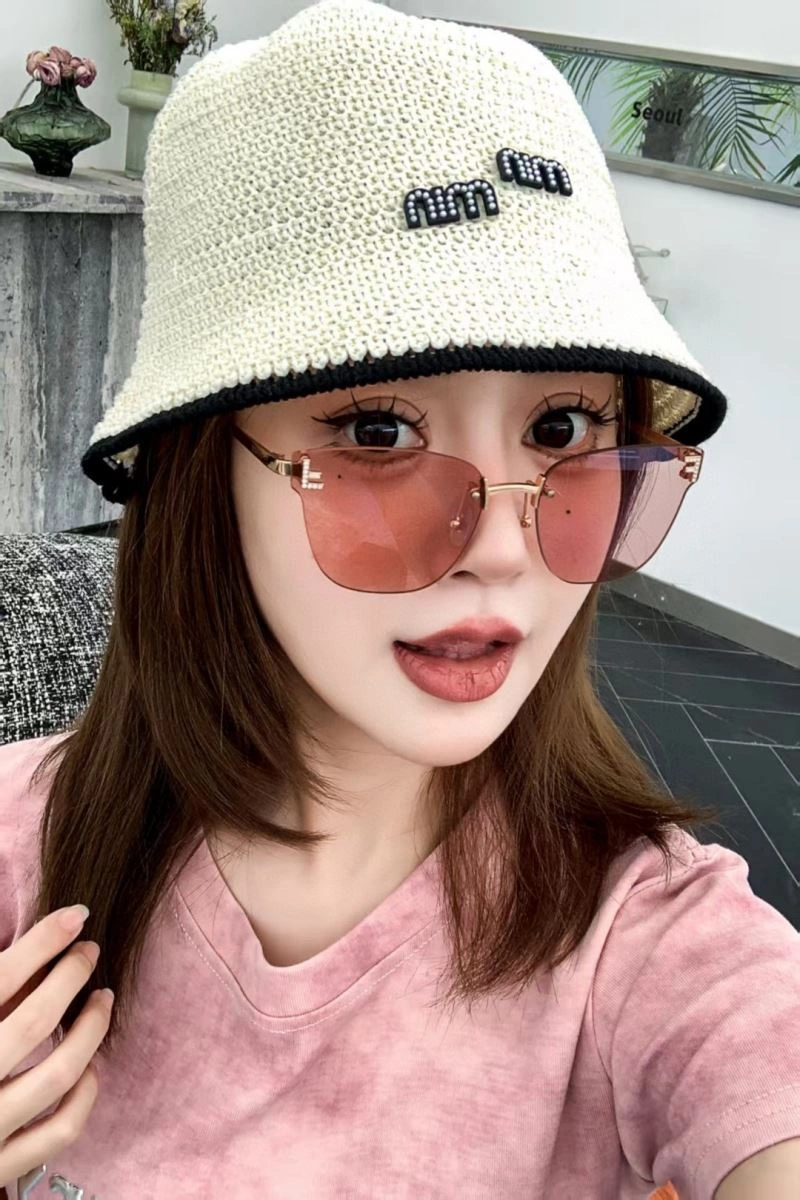 Fendi Sunglasses FreshLook 279355