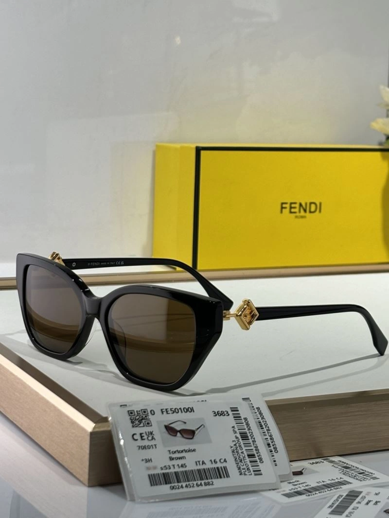 Fendi Sunglasses Premium 279325