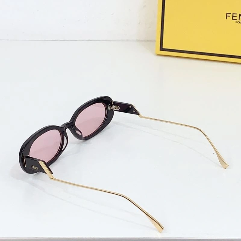 Fendi Sunglasses Unisex 279333