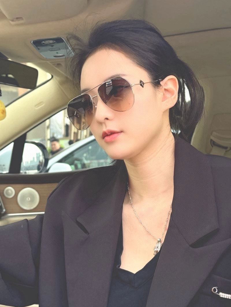 Fendi Sunglasses Upgraded 279346