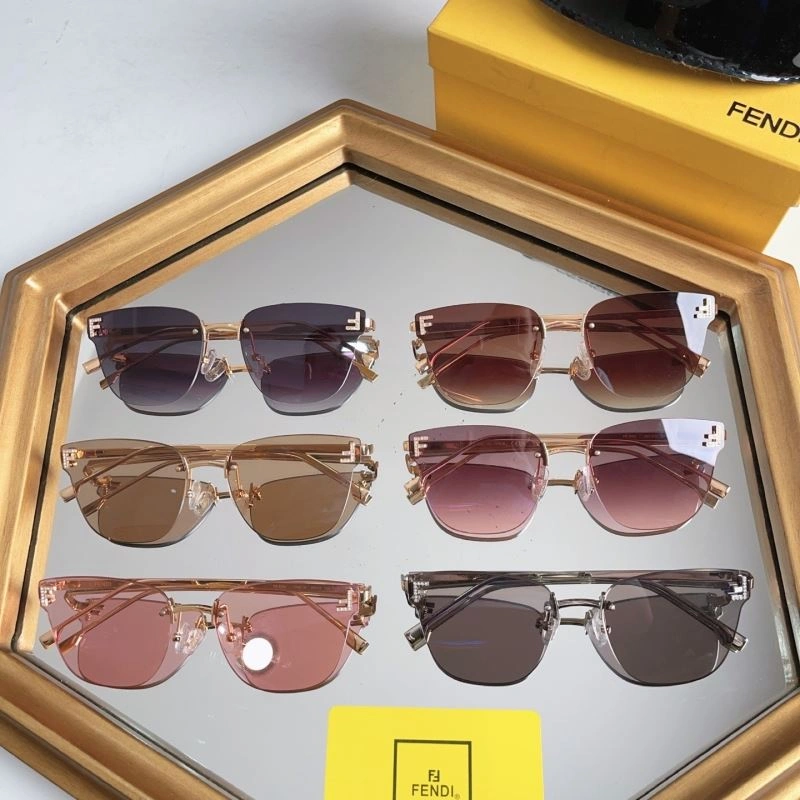 Fendi Sunglasses StreetReady 279321