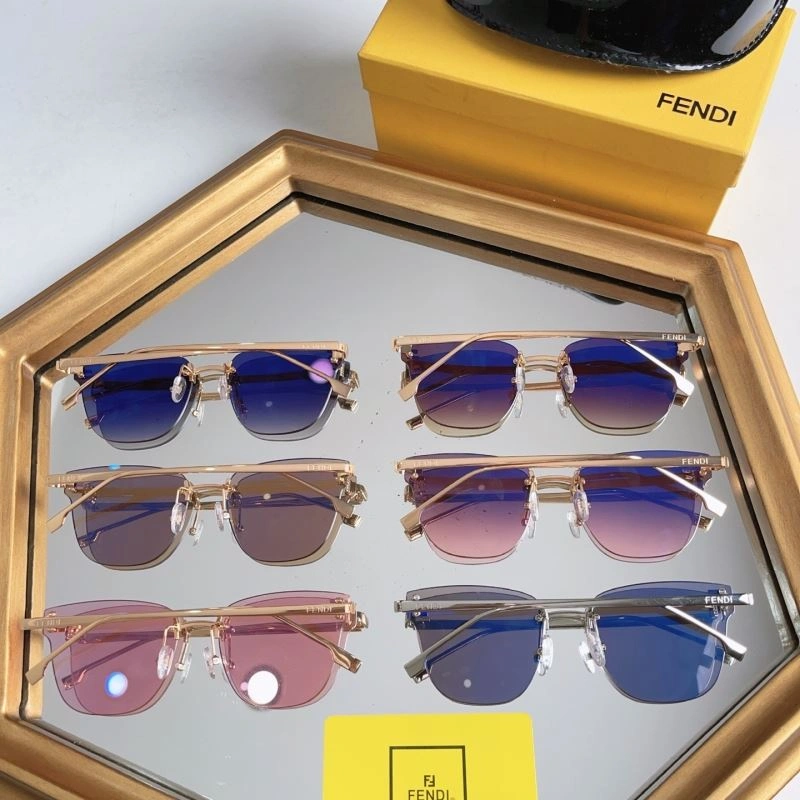 Fendi Sunglasses StreetReady 279321