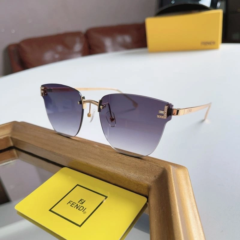 Fendi Sunglasses StreetReady 279321