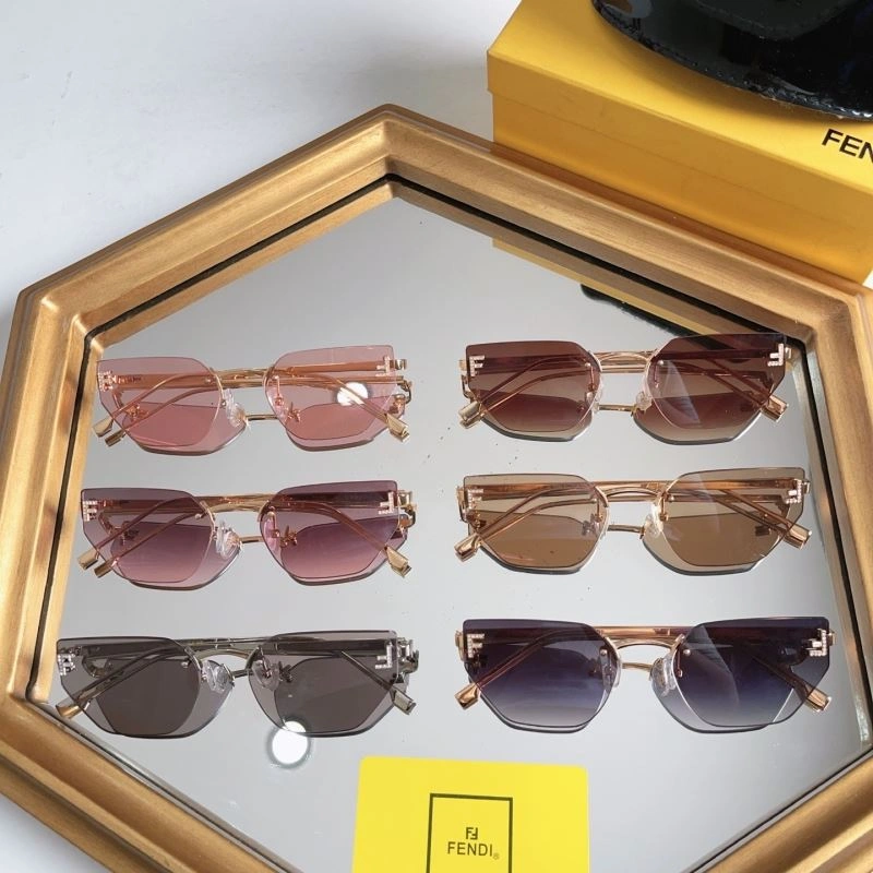 Sporty Fendi Sunglasses 279322