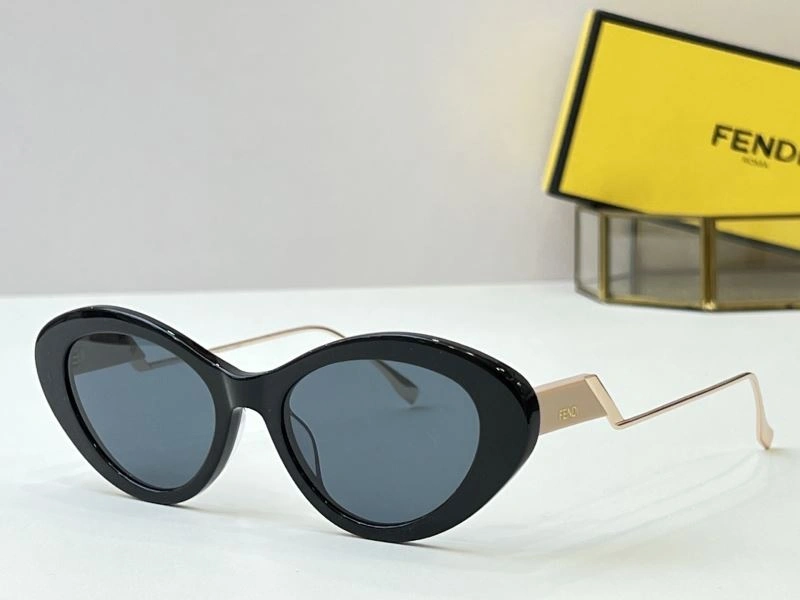 Fendi Sunglasses Fashionable 279318