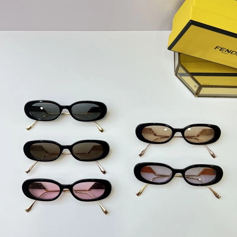 WellDesigned Fendi Sunglasses 279316