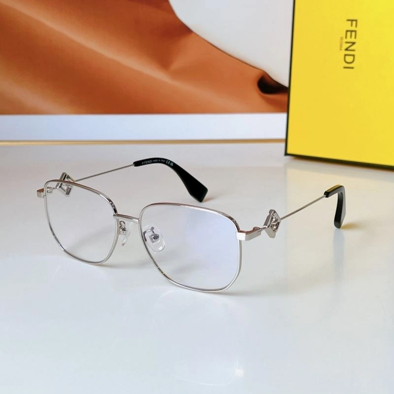 Packable Fendi Sunglasses 279312