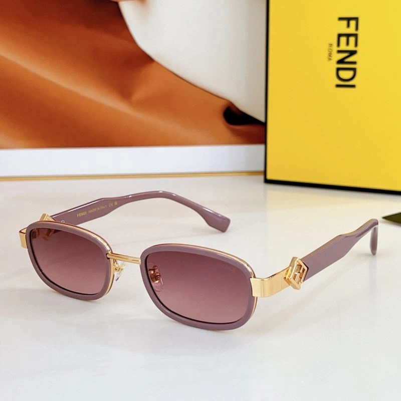 Sleek Fendi Sunglasses 279313