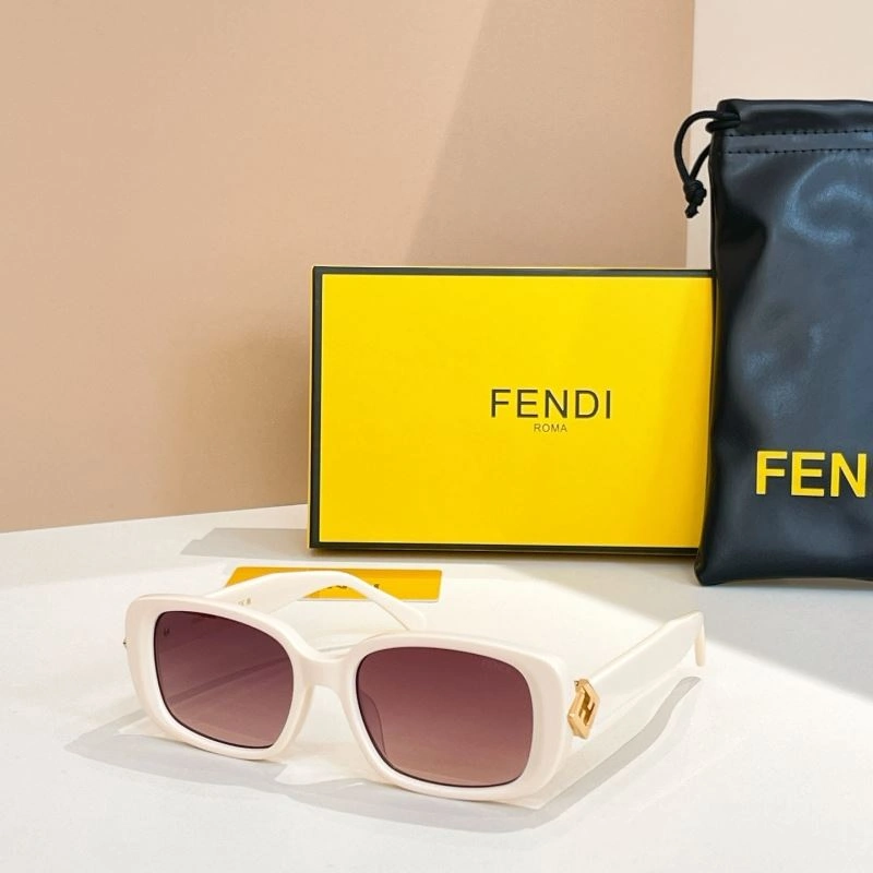 Chic Fendi Sunglasses 279291