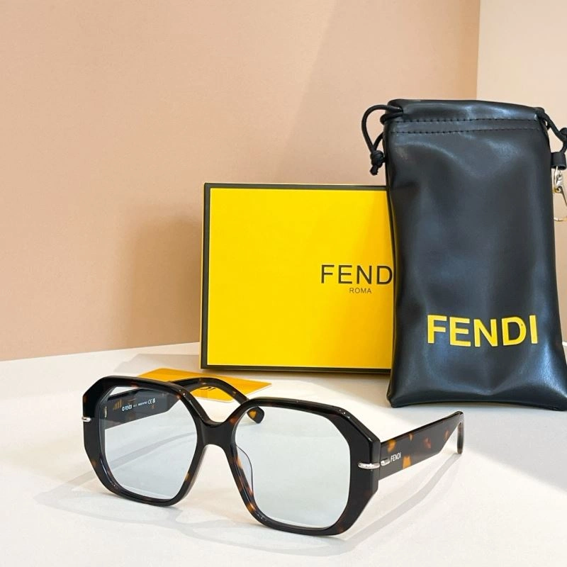 Efficient Fendi Sunglasses 279304