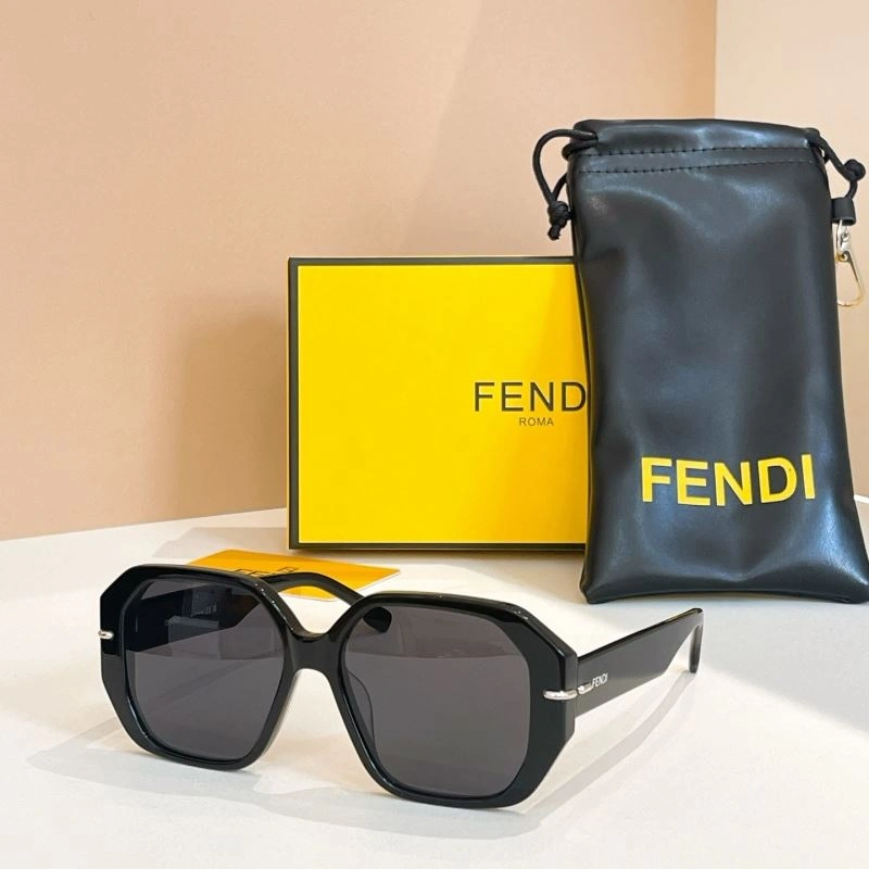 Efficient Fendi Sunglasses 279304