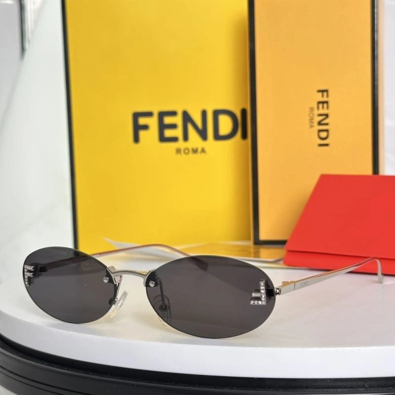 Lightweight Fendi Sunglasses 279303
