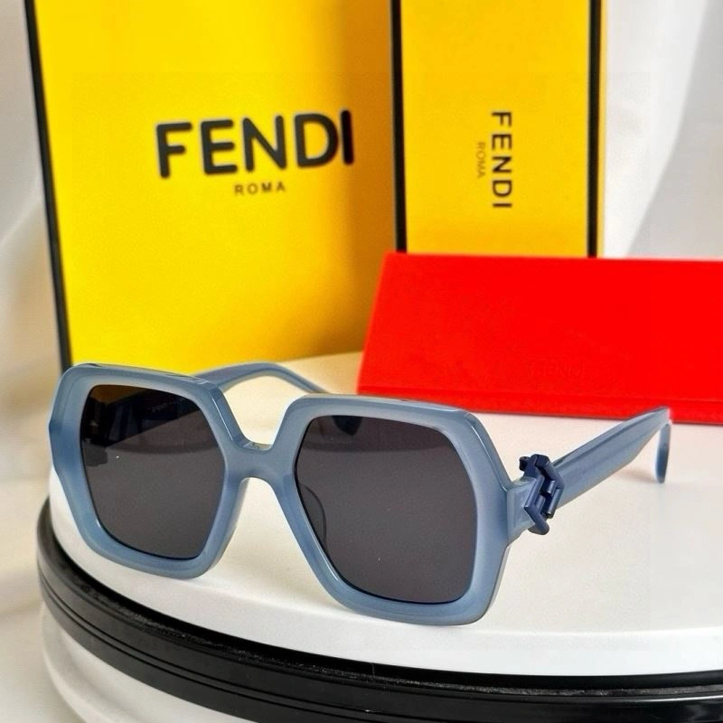 Stylish Fendi Sunglasses 279295