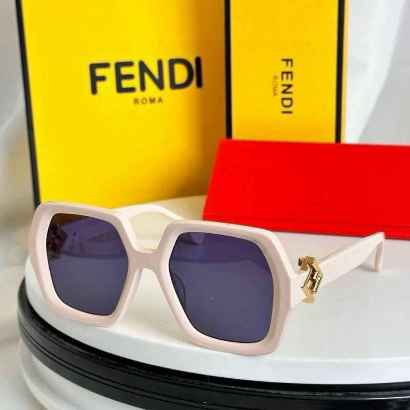 Stylish Fendi Sunglasses 279295