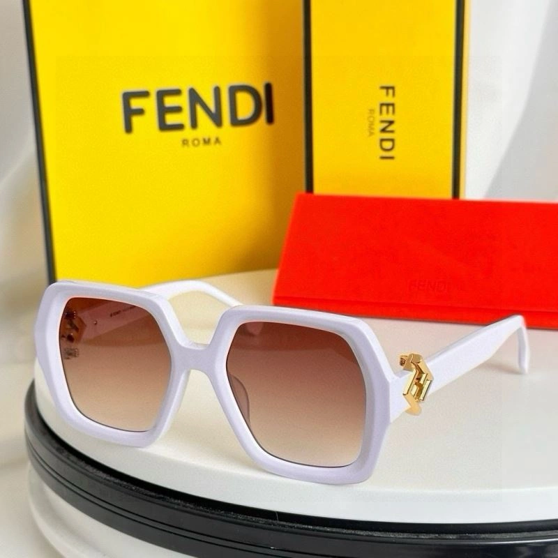 Stylish Fendi Sunglasses 279295