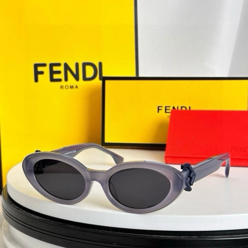 Unique Fendi Sunglasses 279311