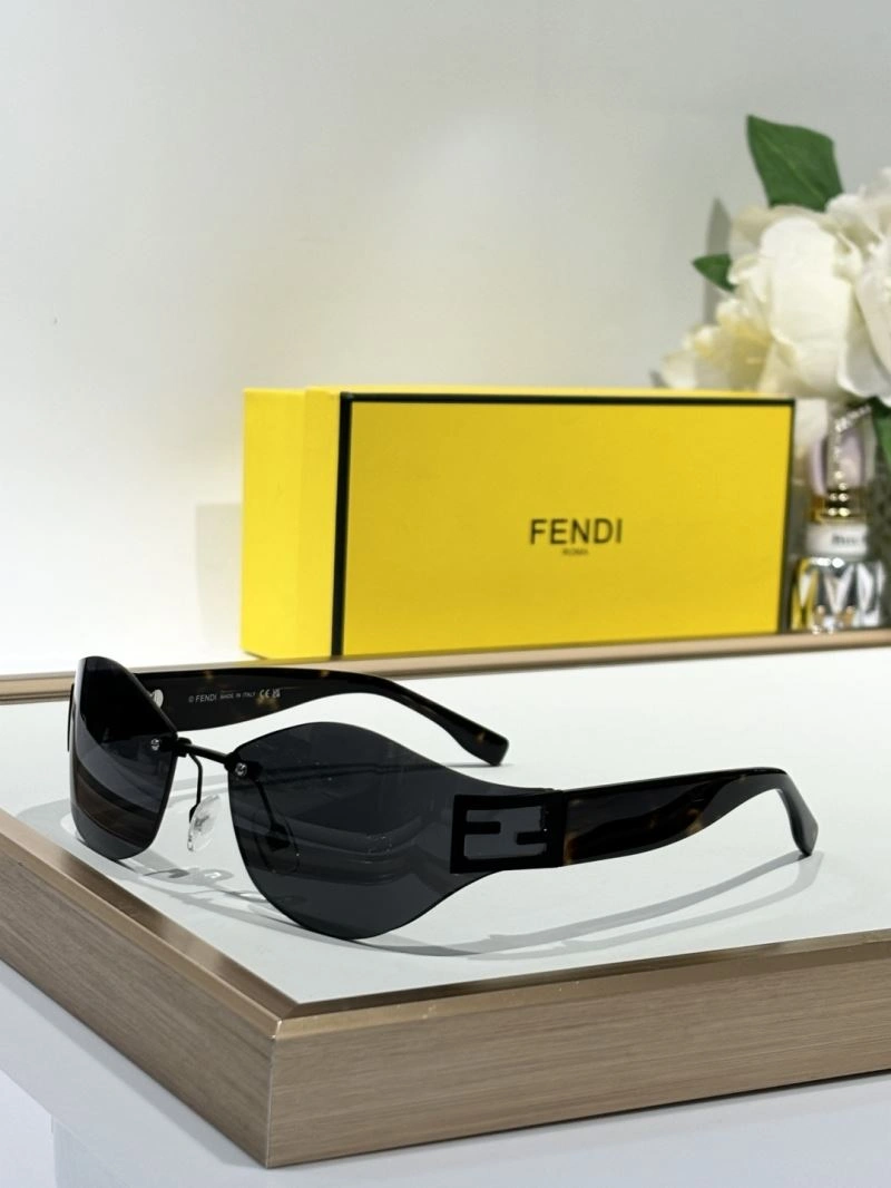 Fendi Sunglasses Functional 279297
