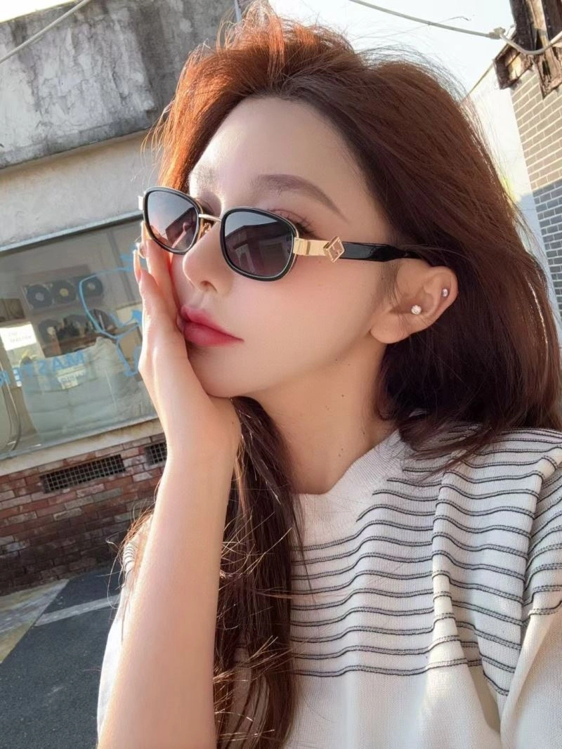 SmartChoice Fendi Sunglasses 279286