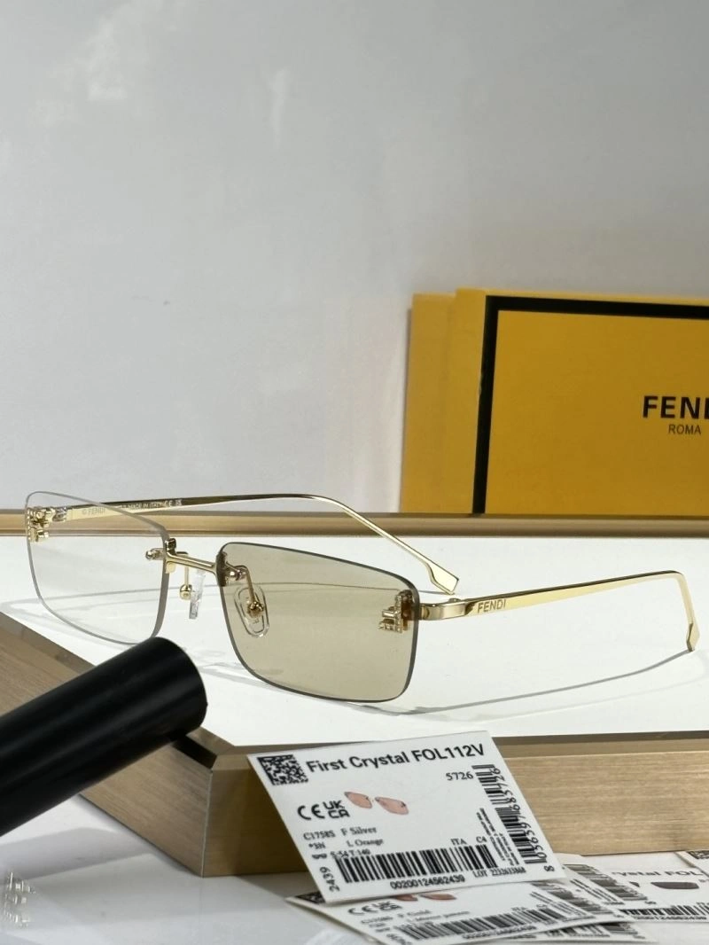 Fendi Sunglasses EyeCatching 279283