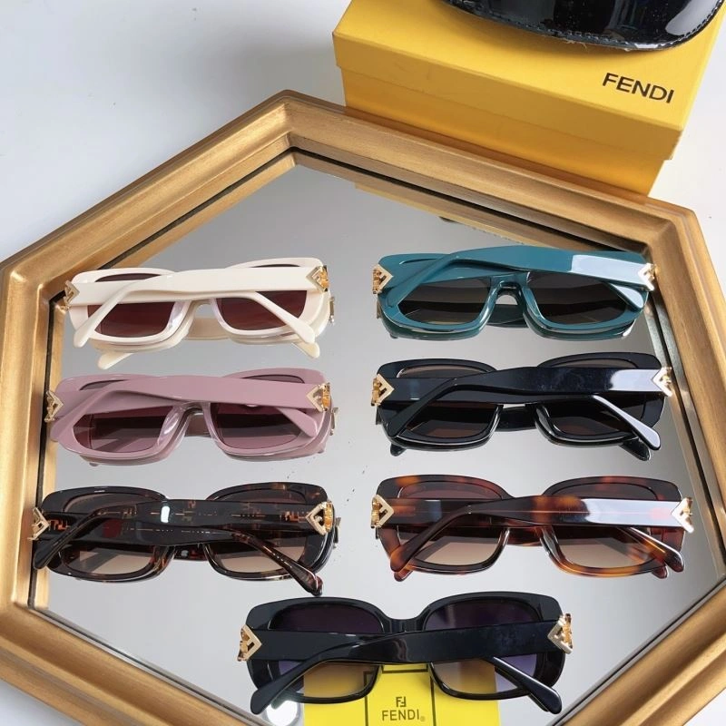 Fendi Sunglasses Durable 279287