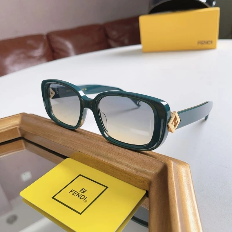 Fendi Sunglasses Durable 279287