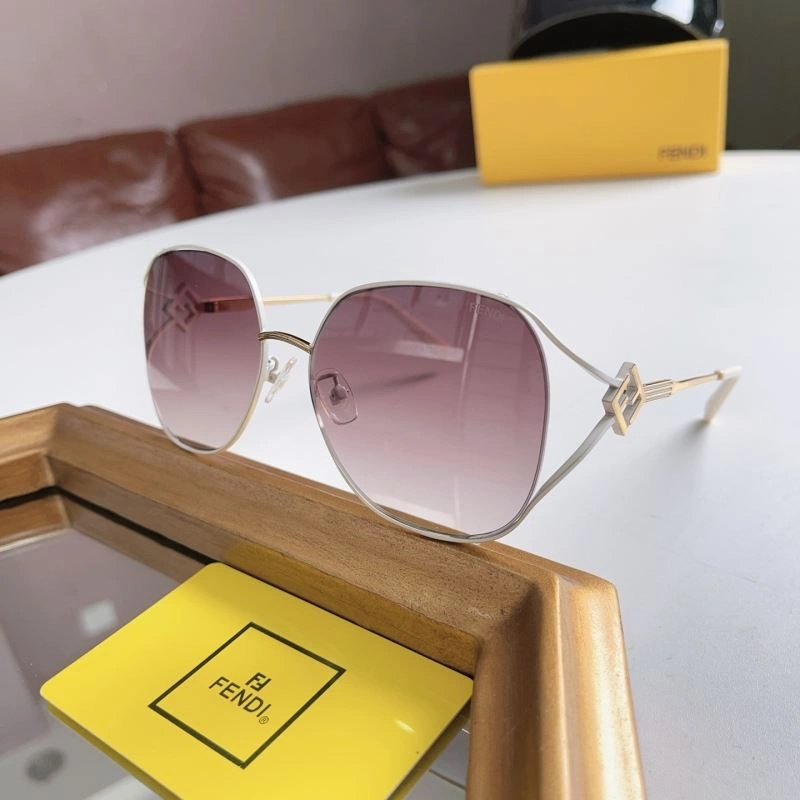 StreetReady Fendi Sunglasses 279293