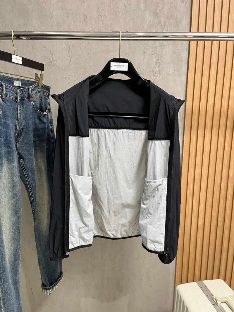 Fendi Sunscreen Jacket Stylish 122593