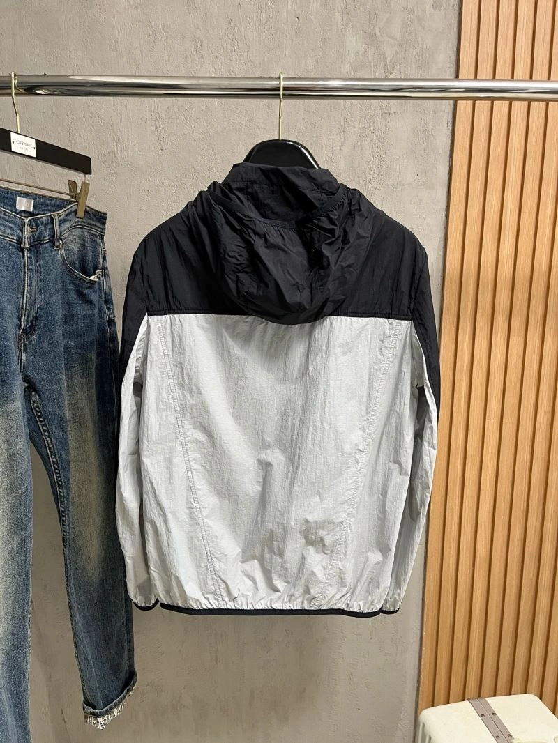 Fendi Sunscreen Jacket Stylish 122593