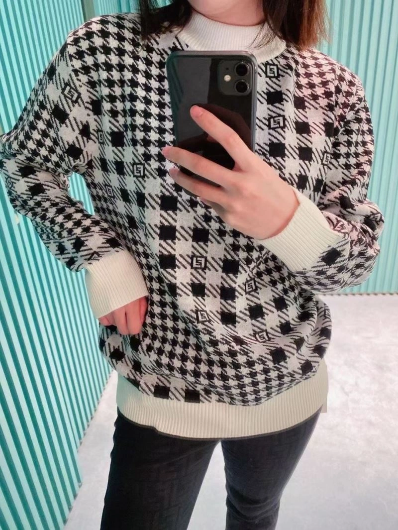 Supportive Fendi Sweaters 123129