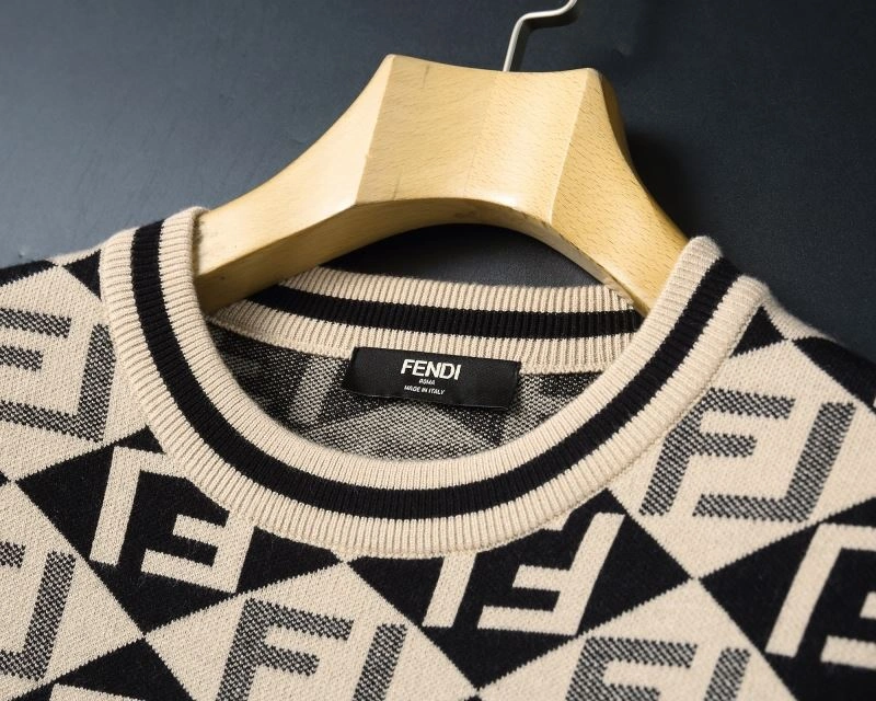 Fendi Sweaters Trendsetting 123342