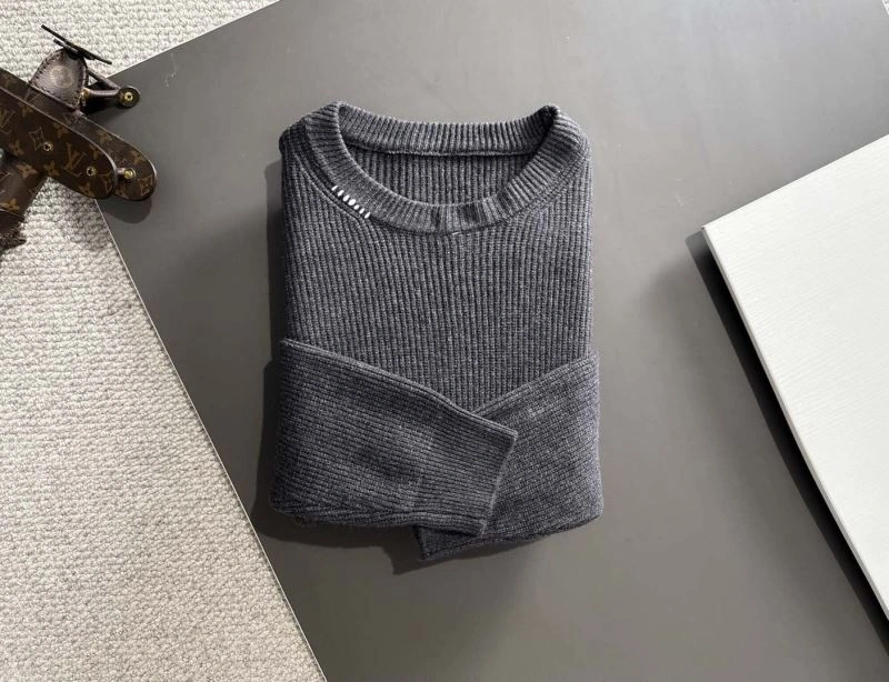 Fendi Sweaters SmartChoice 123086
