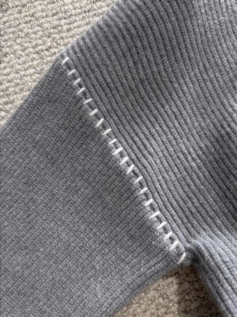 Fendi Sweaters Breathable 123085