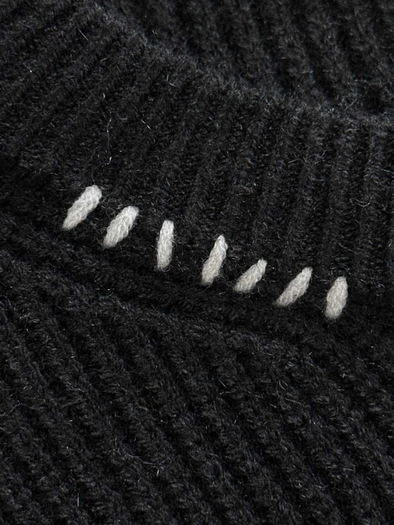 Fendi Sweaters Versatile 123084
