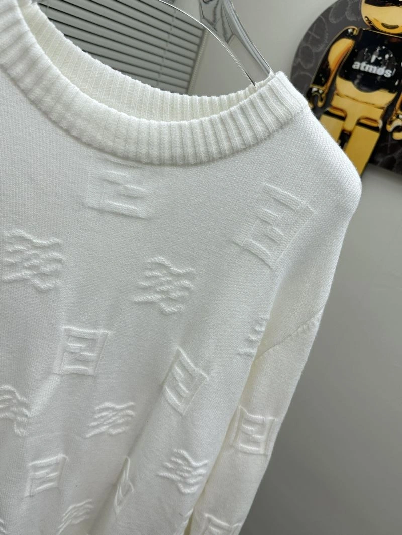 Tailored Fendi Sweaters 122849