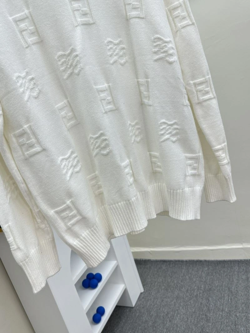 Tailored Fendi Sweaters 122849