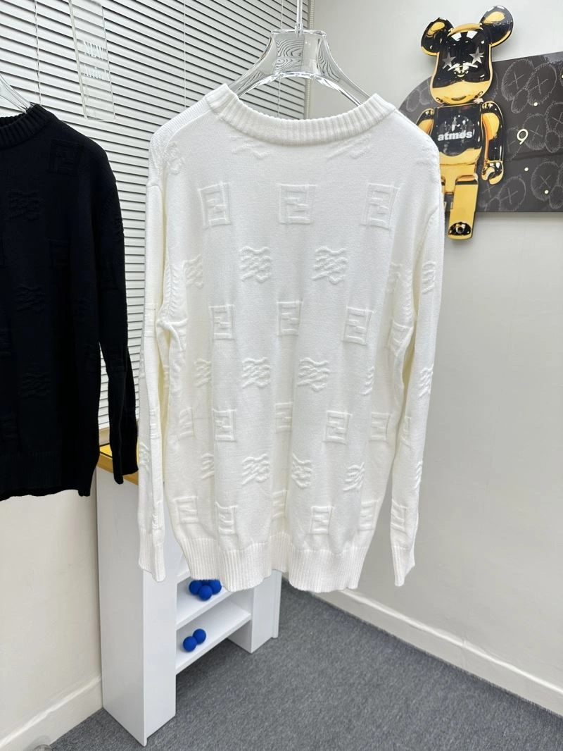 Tailored Fendi Sweaters 122849