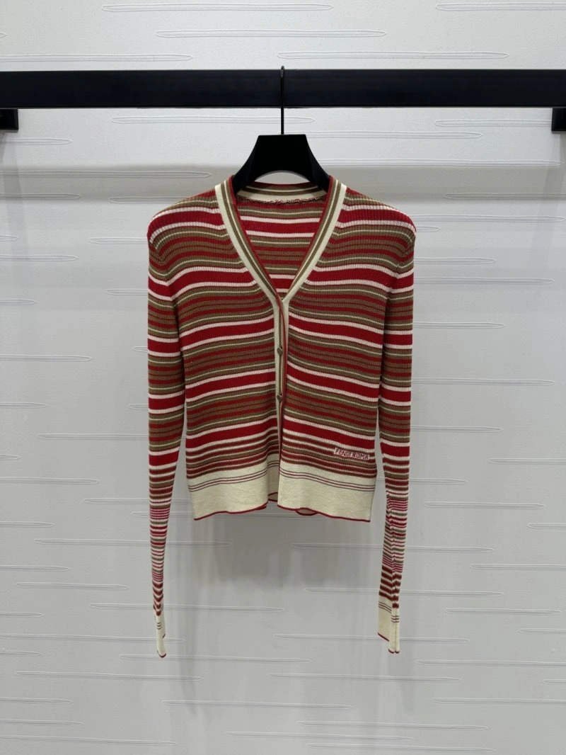 Timeless Fendi Sweaters 120562