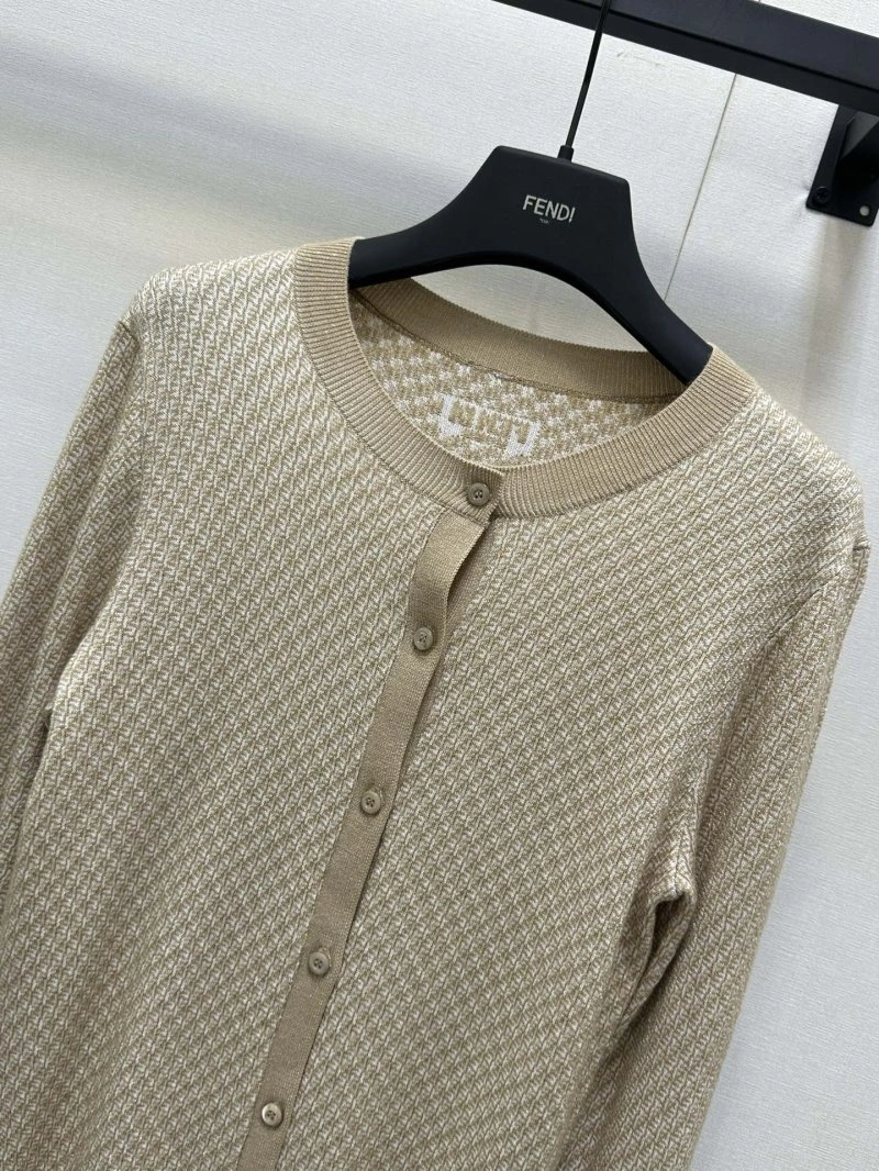 ModernLook Fendi Sweaters 120434