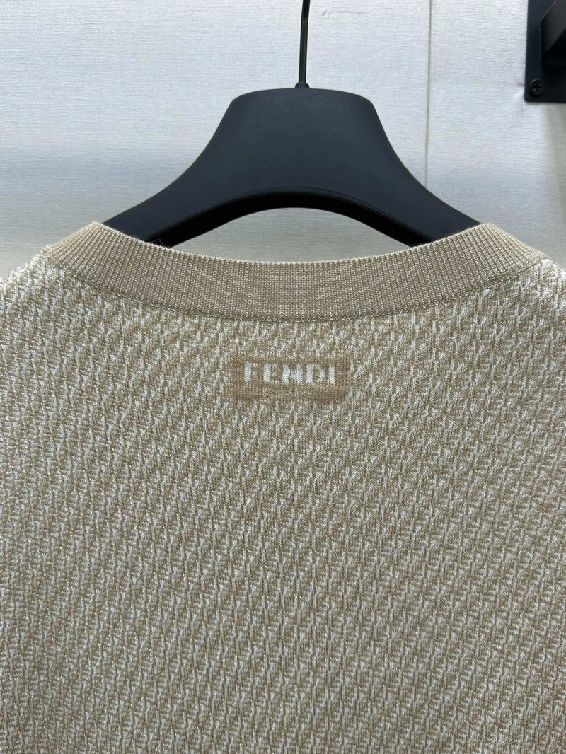 ModernLook Fendi Sweaters 120434