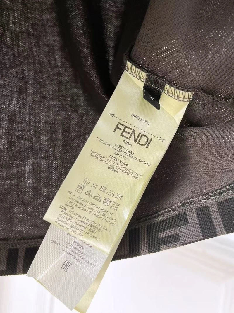 Flexible Fendi T-Shirts 120927