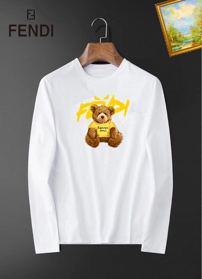 Effortless Fendi T-Shirts 120840