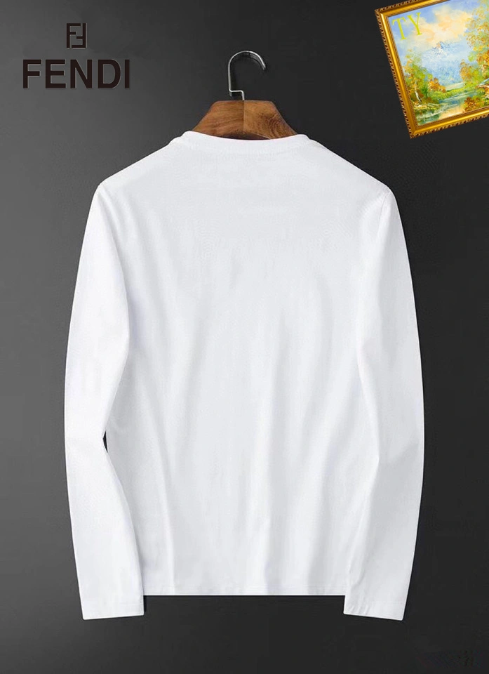 Effortless Fendi T-Shirts 120840