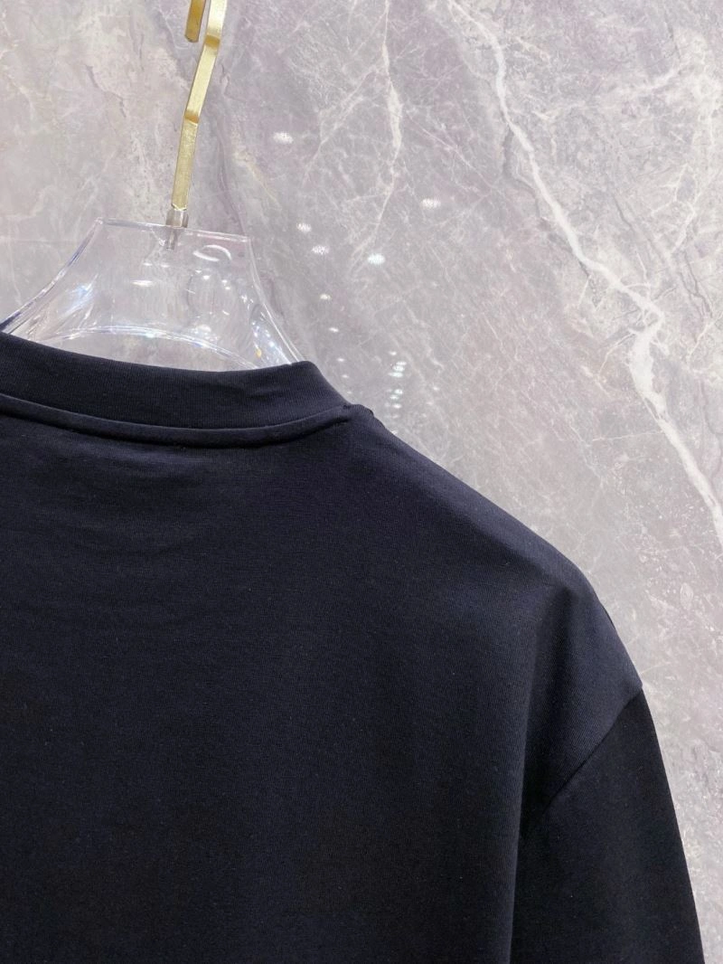 Fendi T-Shirts Resilient 120820