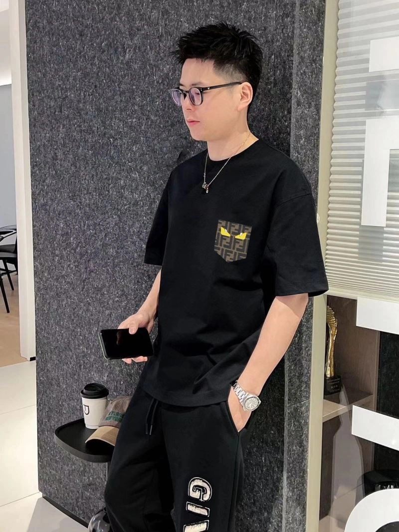 Fashionable Fendi T-Shirts 123082