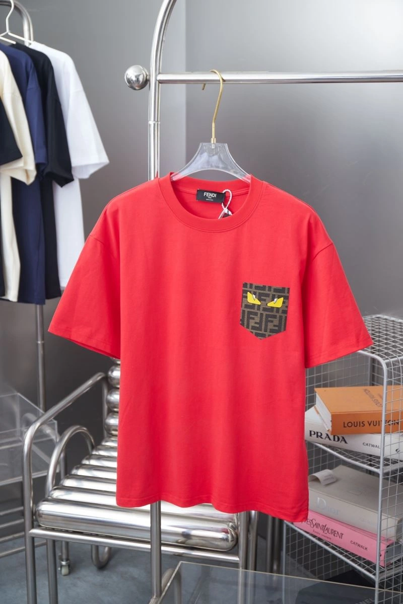 Compact Fendi T-Shirts 123072