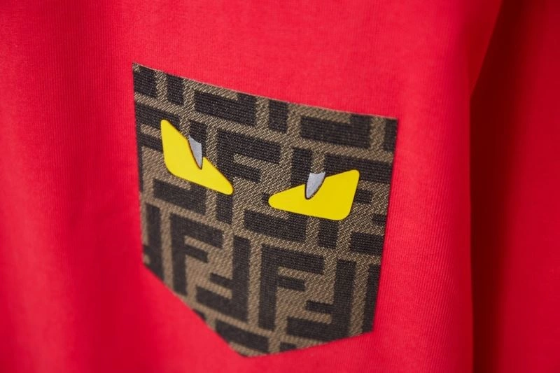 Compact Fendi T-Shirts 123072