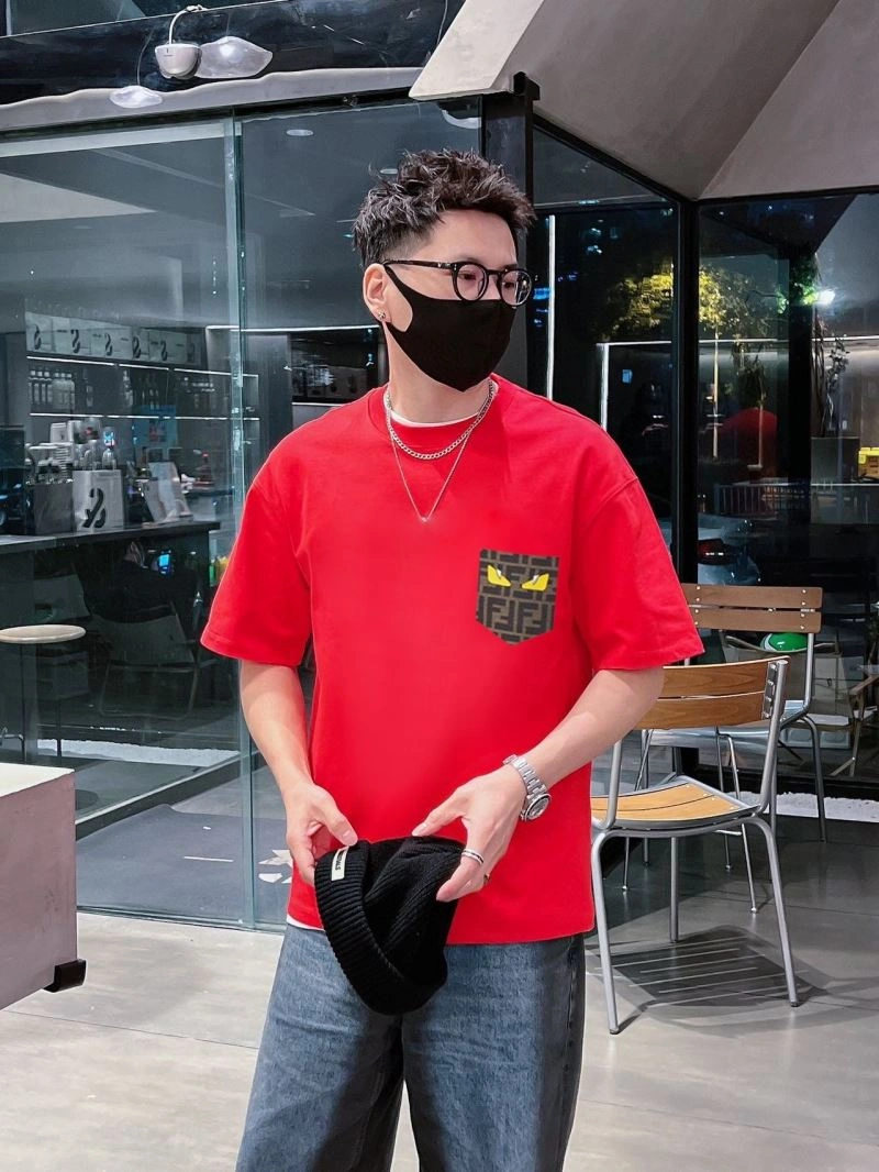 Compact Fendi T-Shirts 123072