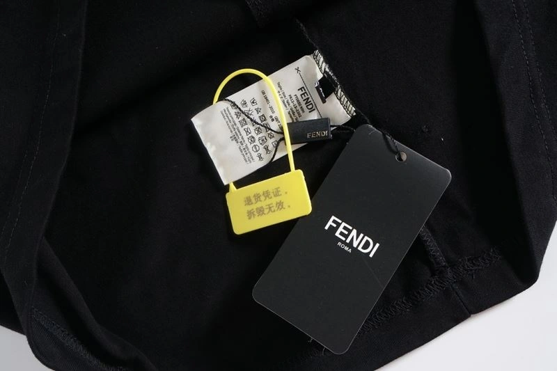 Fendi T-Shirts TravelReady 123054