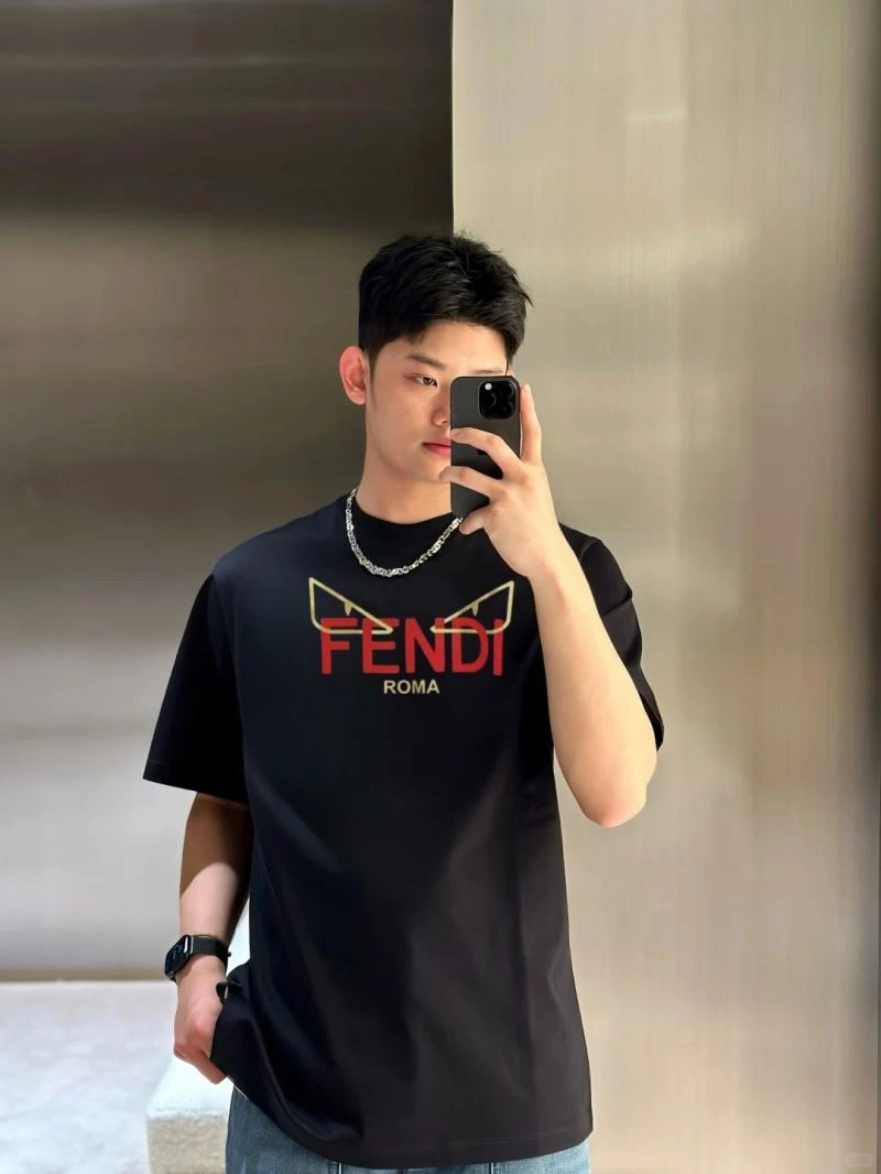Fendi T-Shirts WrinkleFree 123076